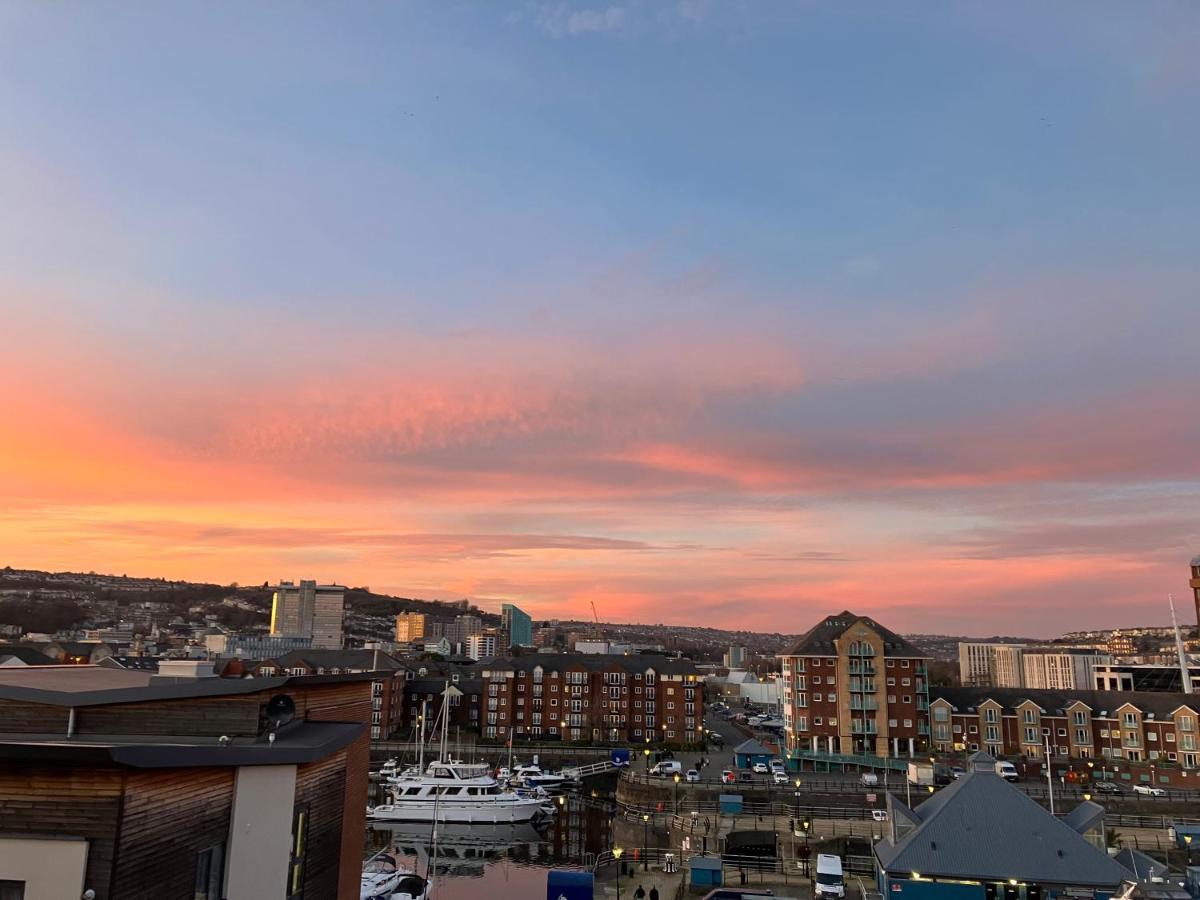 Swansea Bay, Marina & Arena View Mins To Beach & City Bagian luar foto