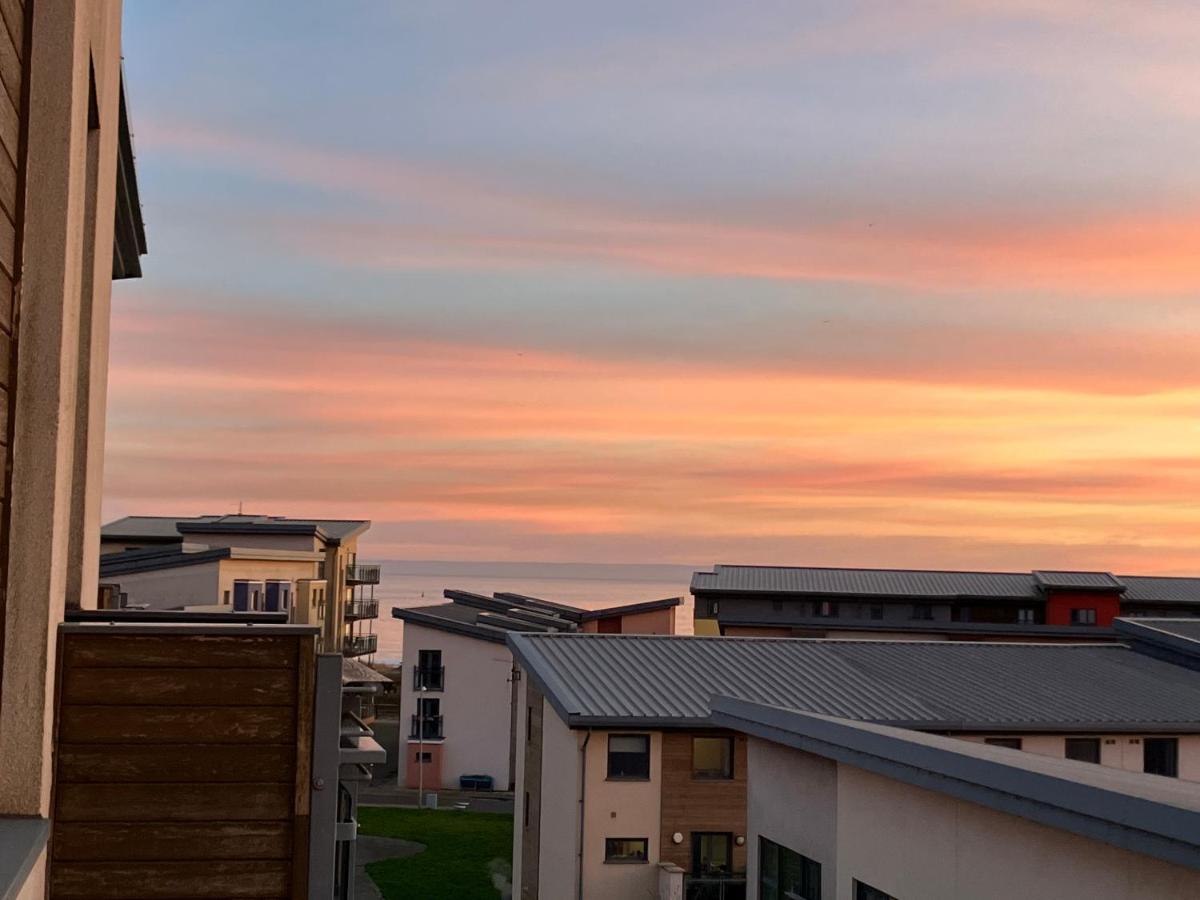 Swansea Bay, Marina & Arena View Mins To Beach & City Bagian luar foto