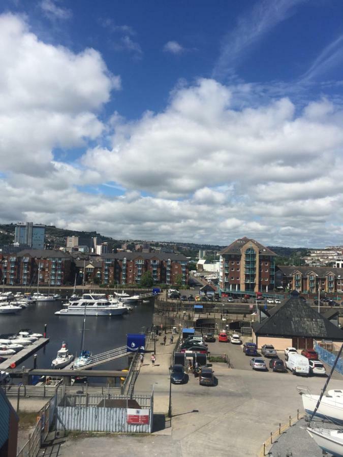 Swansea Bay, Marina & Arena View Mins To Beach & City Bagian luar foto